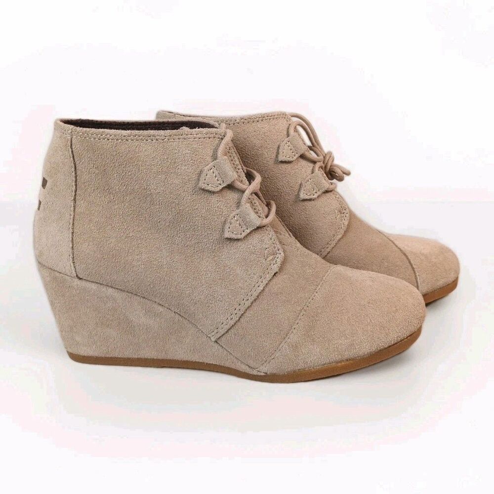 Toms Kala Desert Suede Wedges‎ Booties Size 9 Wide Beige Ankle Boots Shoes